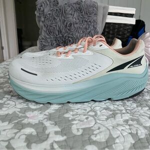 WOMEN'S VIA OLYMPUS 2 - White/Light Blue Size 11